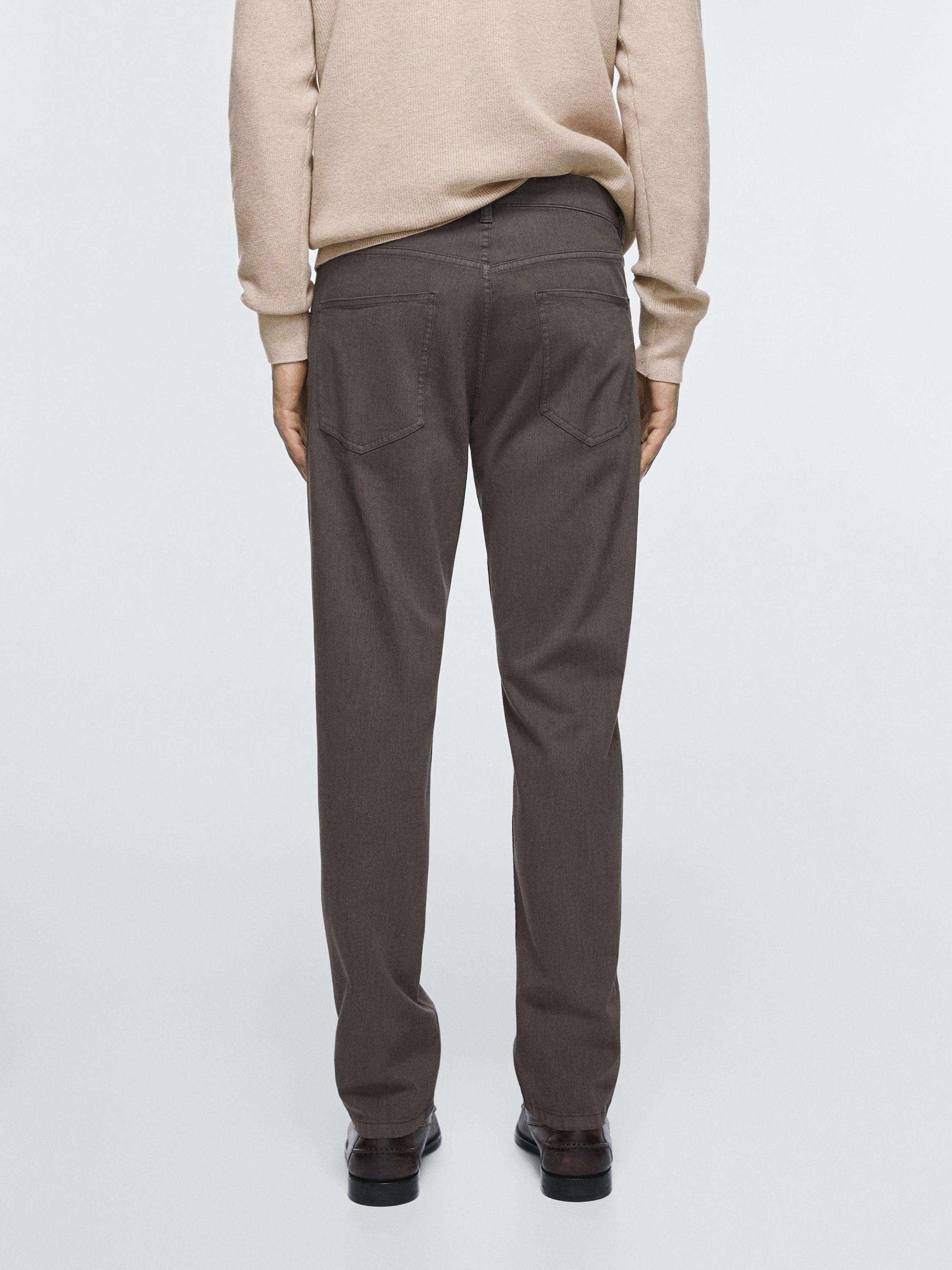 Tapered fit jeans